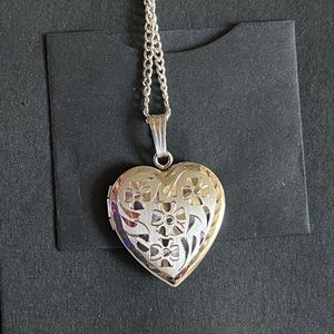 Silver Tone Etched Locket Necklace